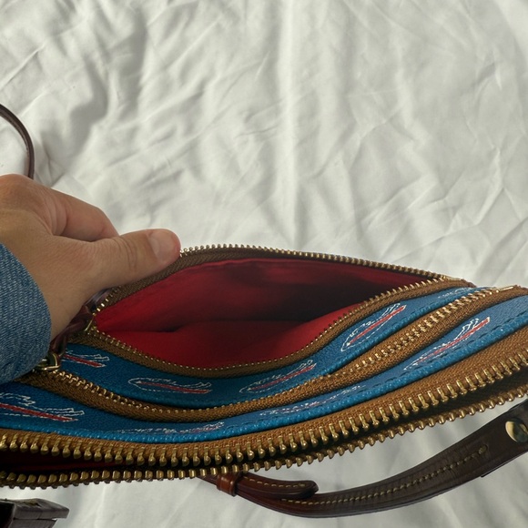 Dooney & Bourke NFL Buffalo Bills Triple Zip Crossbody - Picture 4 of 7